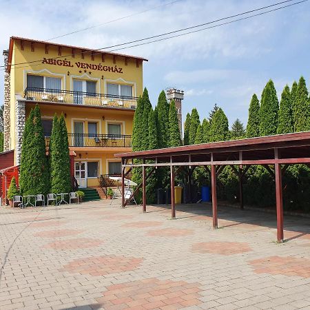 Hotel Abigel Vendeghaz Miskolc Exterior foto